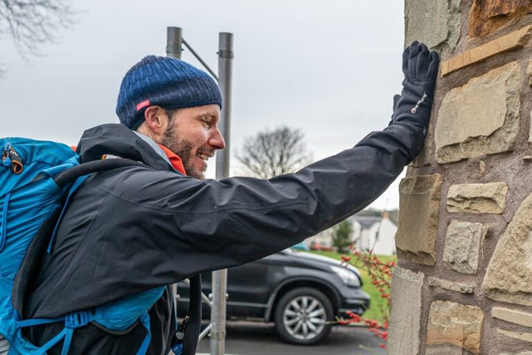 Montane Spine Race 268 mil – Axis, Atlas, hlava, konec